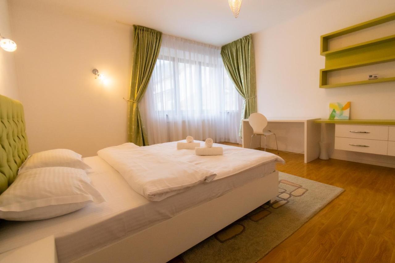 Ardor Apt - Bright And Secluded Apartment In The Heart Of Old Town Brasov Exterior photo